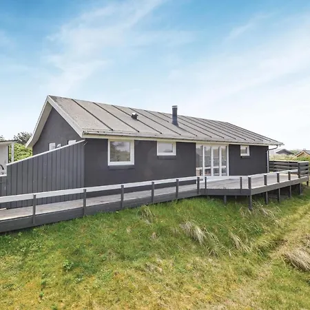 Cozy In With Kitchen Holiday home Fano
